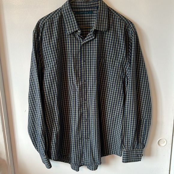 Perry Ellis button down shirt long sleeve like new - Picture 7 of 9